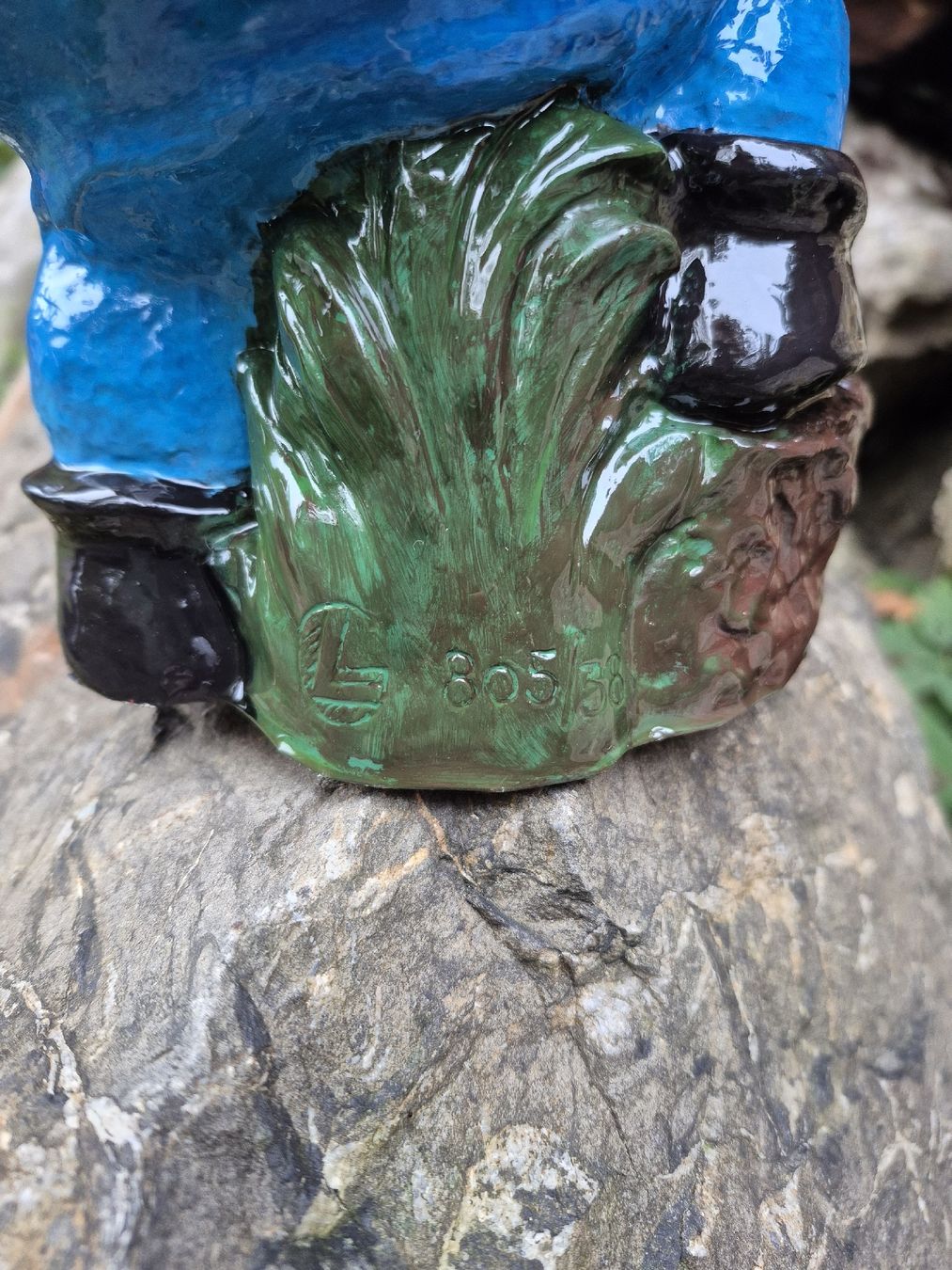 Statuette: Gartenzwerg mit Eichhörnchen – Usato da Baar venduto da Zwergen-Atelier4 5