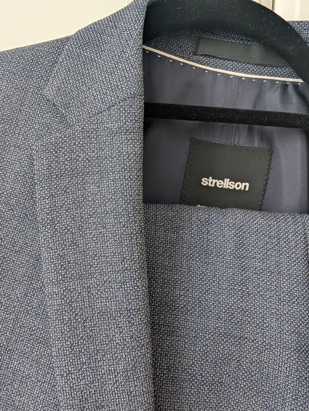 Strellson Completi: Anzug Herren Strellson Gr. 46 – Usato da Zürich venduto da 7emp