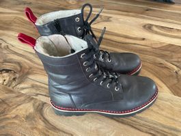 Lammfell Schnürstiefel Grösse 39