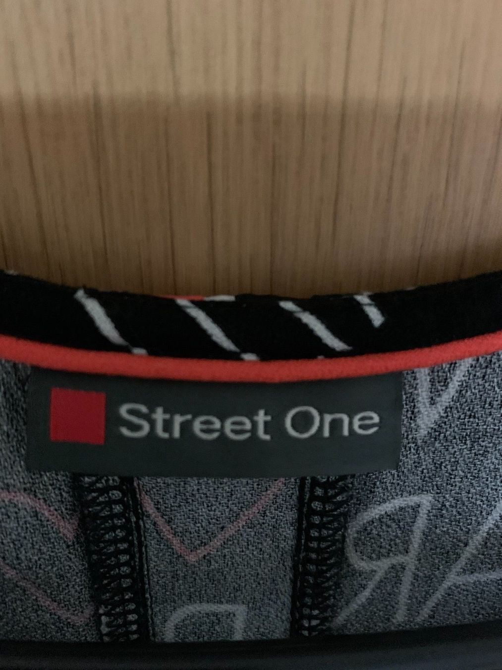 Vestiti: Damen kleid Street One 38 – Usato da Nürensdorf venduto da and_5tlm 2