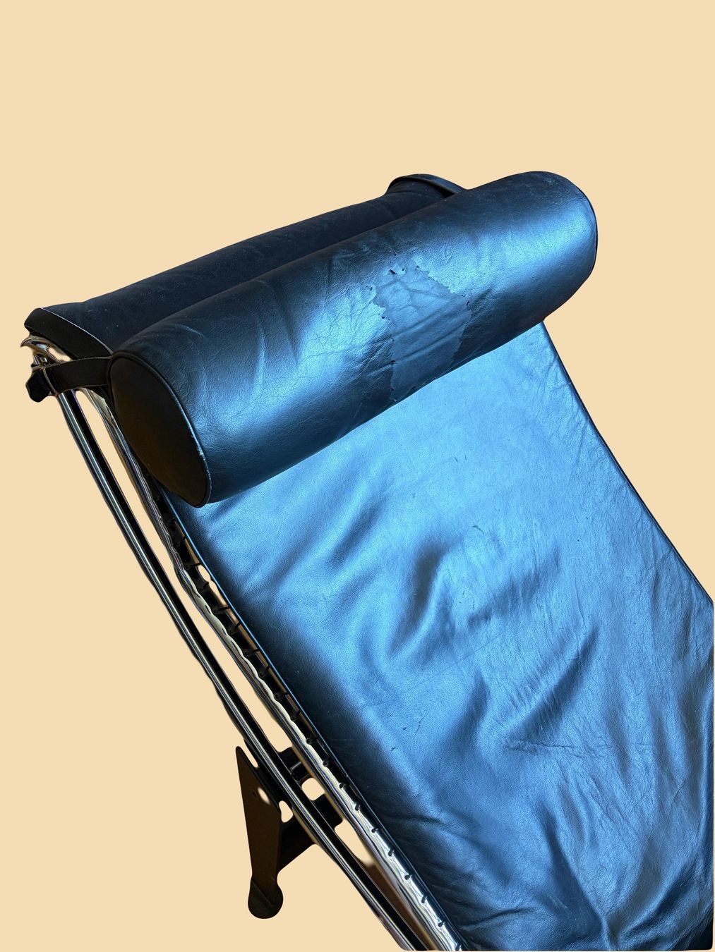 Chaises longues: Corbusier Chaiselongue Imitat – D'occasion à Niederweningen par Monilu 6