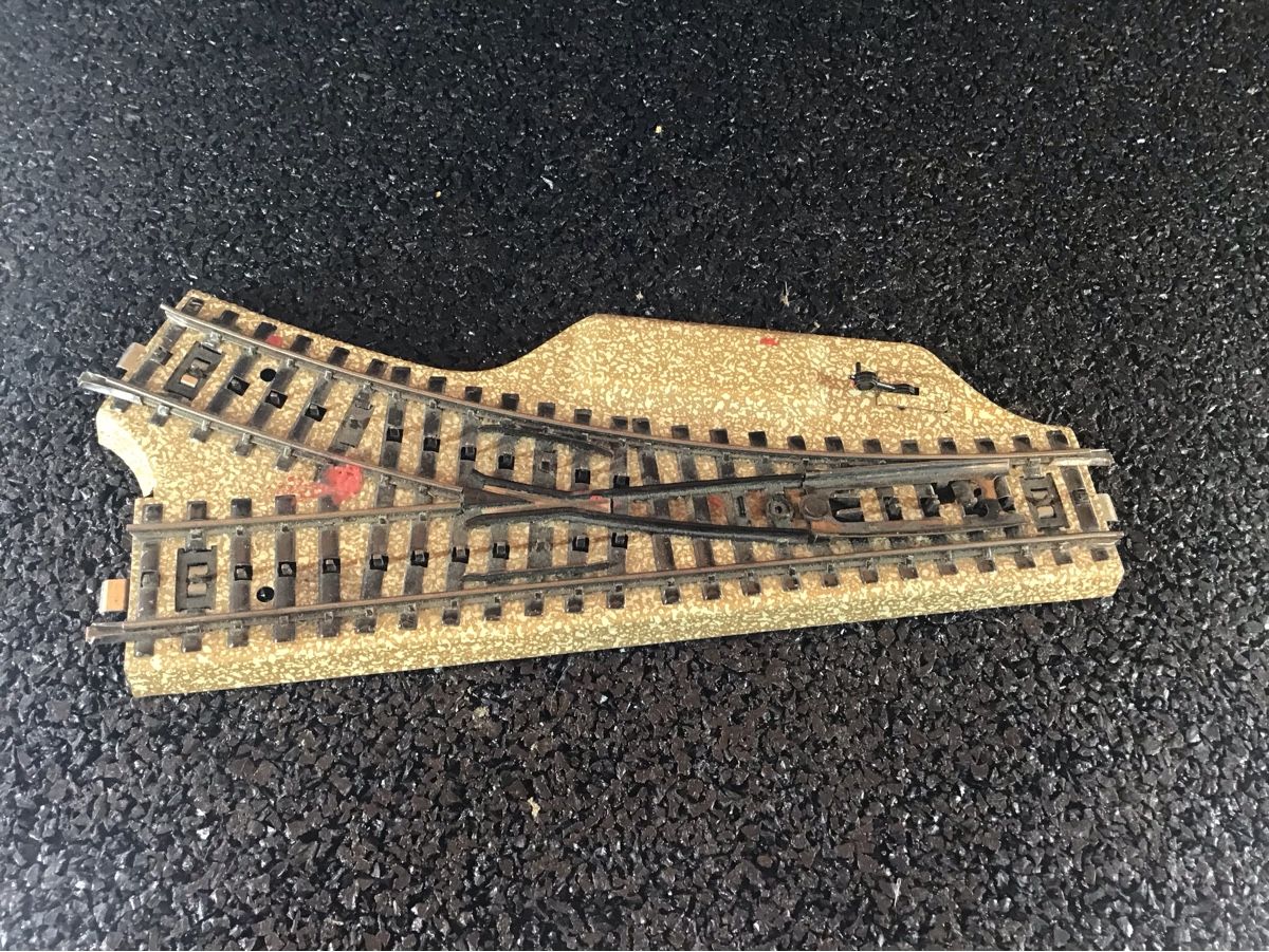 Märklin Modellini di ferrovie: MÄRKLIN ABZWEIG GELEISE 5123 – Usato da Männedorf venduto da Spezial-Modelle