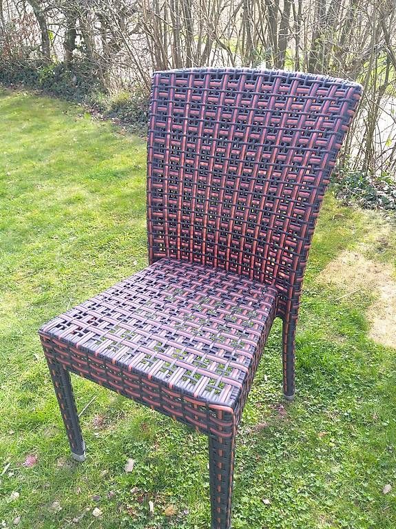 Set di tavolo e panche: Hochwertiges Gartenset – Usato da Brugg AG venduto da Corail1 1