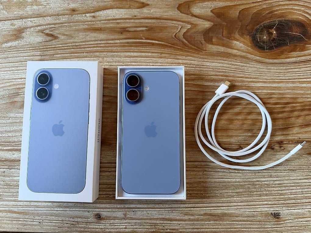 Apple Telefoni cellulari / Smartphones: iPhone 17 / 265GB / Mist Blue / neu / ungebraucht – Nuovo (secondo la descrizione) da Lauerz venduto da stivii