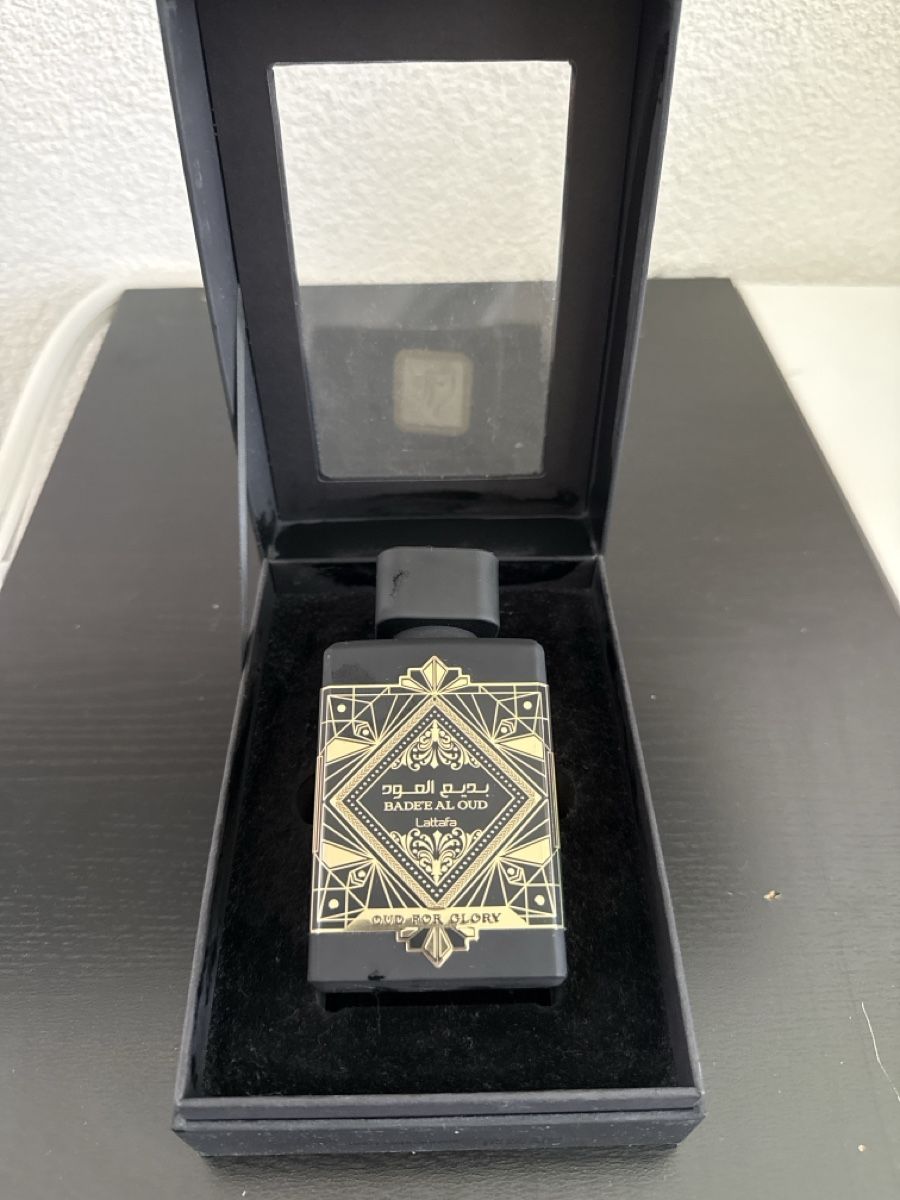 Lattafa Profumi & Eau de Toilette: Lattafa OUD FOR GLORY Initio Oud for Greatness Dupe – Usato da Wetzikon ZH venduto da val_h5p6