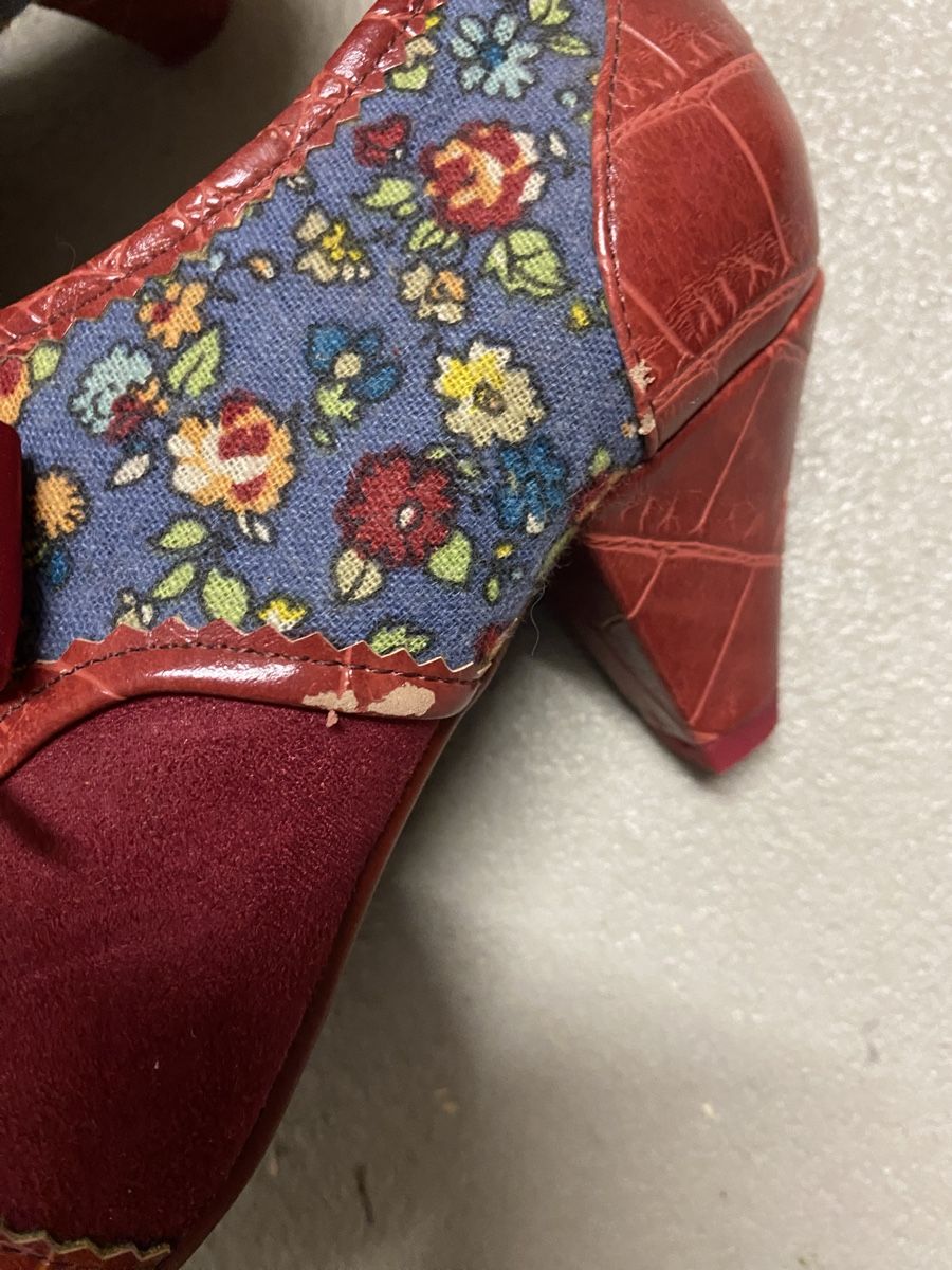 Scarpe da donna: Coole auffällige Pumps Grösse 37 – Nuovo (secondo la descrizione) da Winterthur venduto da Sunshineandrain 3