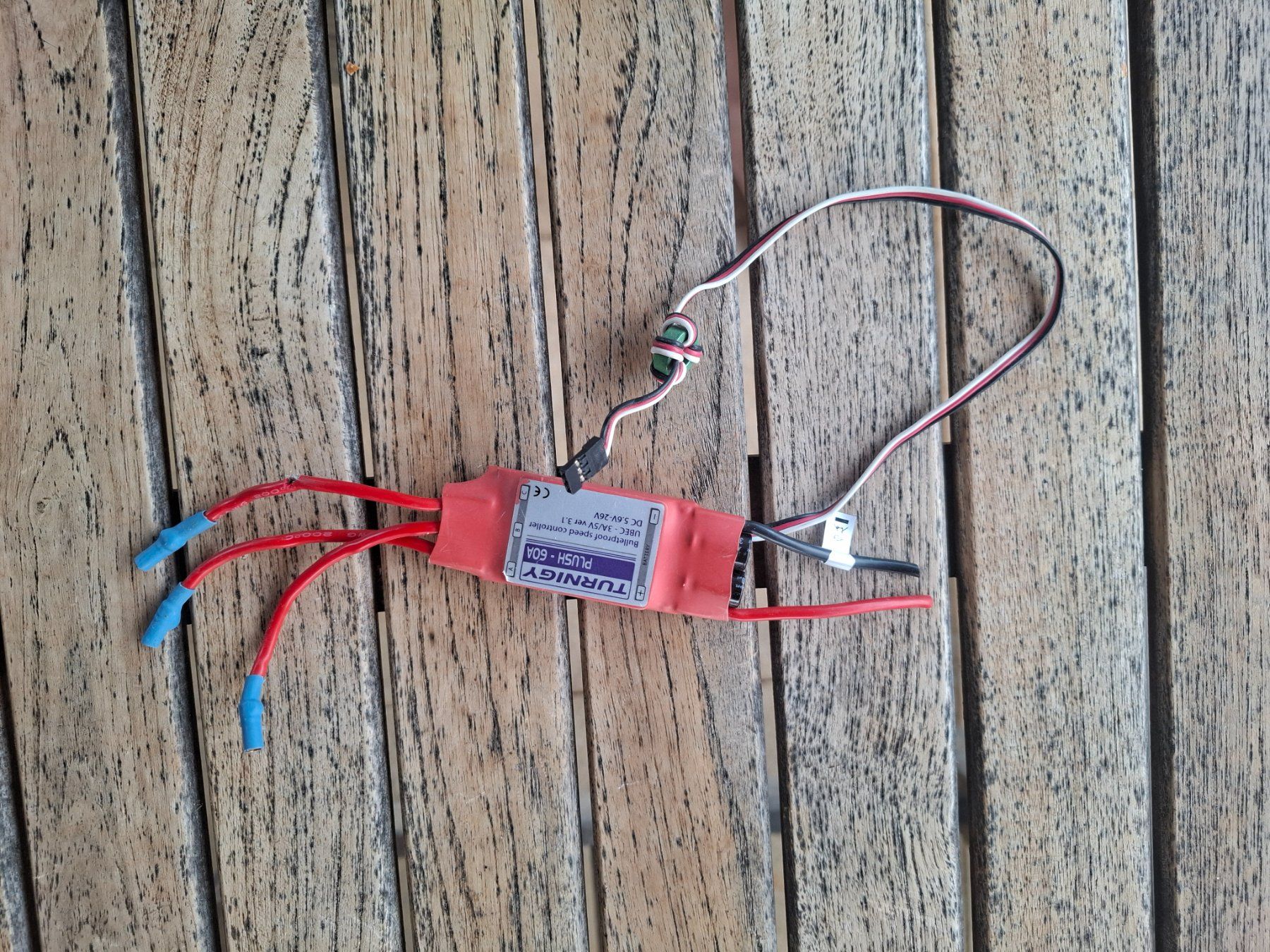 RC Modellbau: Régulateur de vitesse TURNIGY PUSH 60A pour avion RC – Gebraucht aus grandvillard von ChanceVought