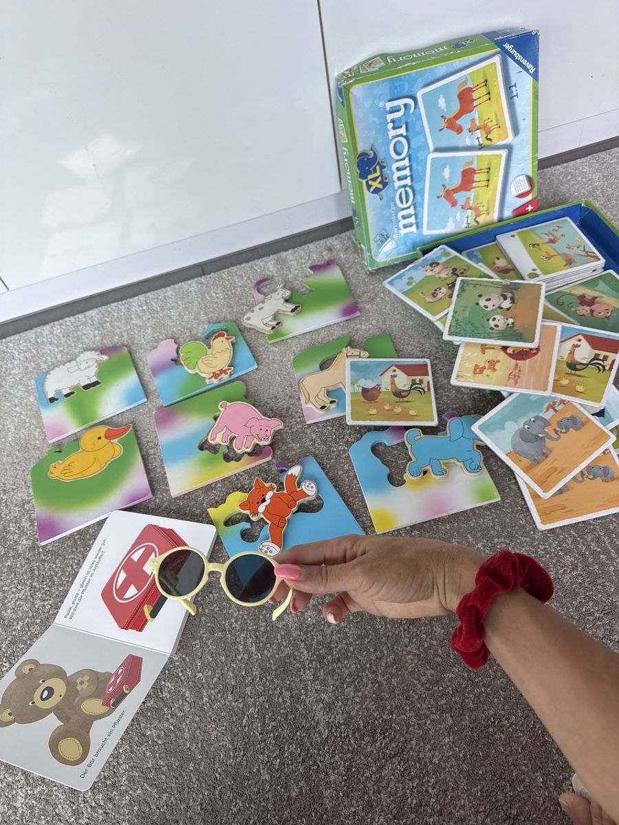 Ravensburger Spielzeuge: Ravensburger Memory XL & Kinderbuch mit Sonnenbrille! – Gebraucht aus Goldau von mira221
