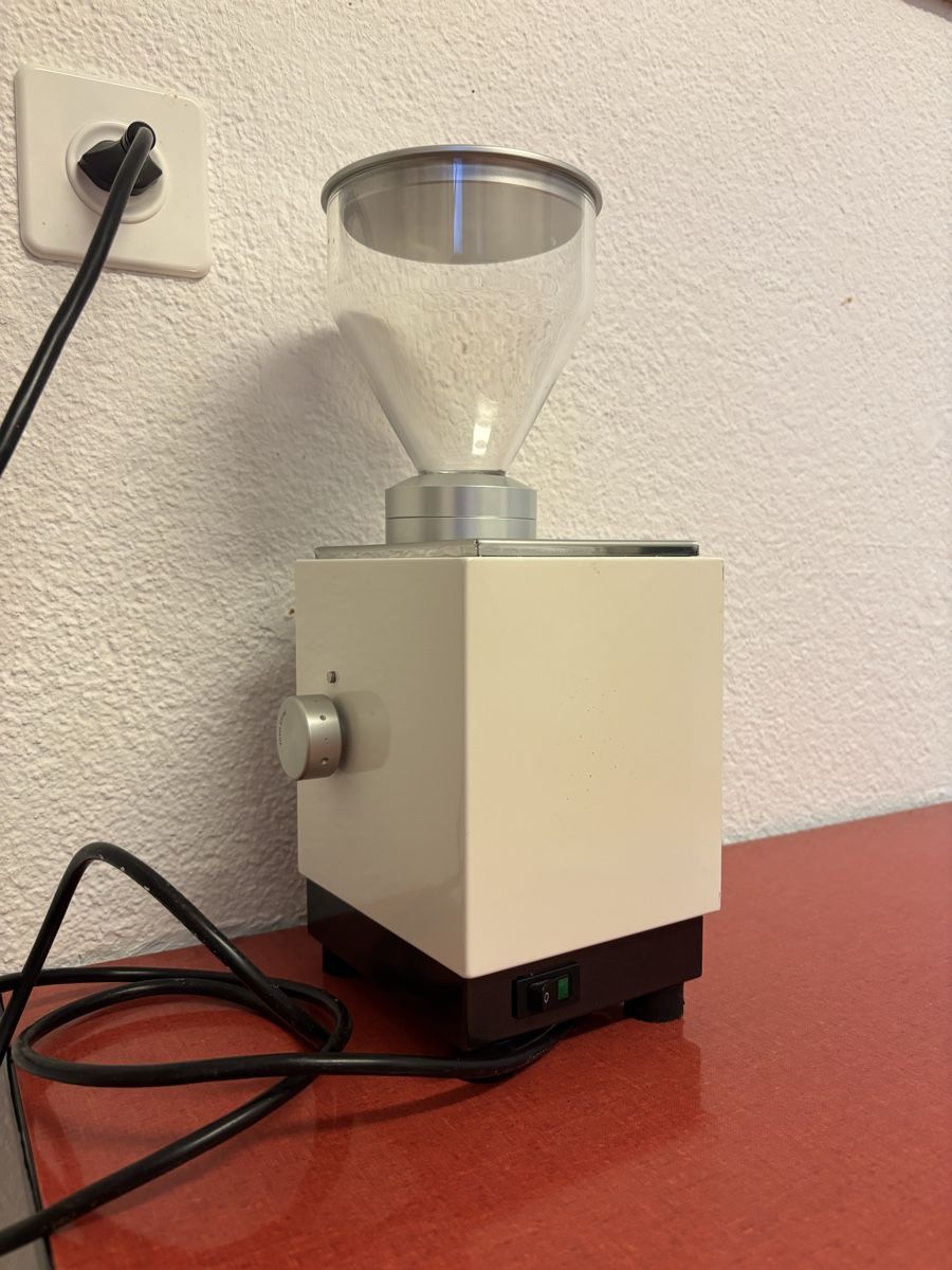 Machines à café & Machines à expresso: Olympia Moca Kaffemühle – D'occasion à Bern par sch_zl2y 3