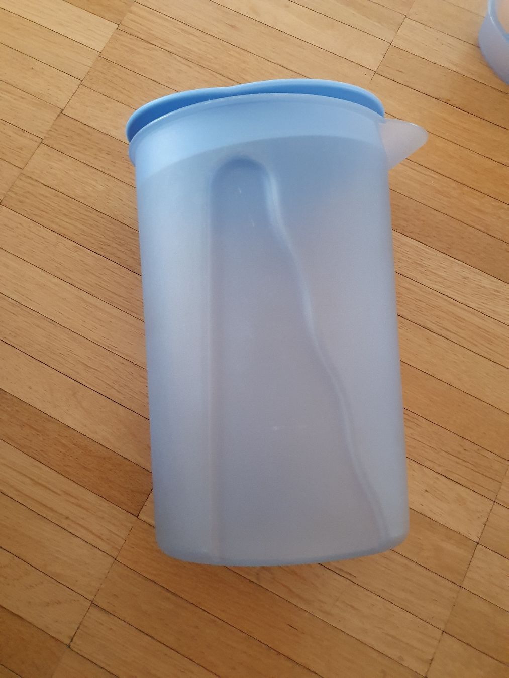 Tupperware Behälter & Ähnliches: Tupperware Set, Krug & 2 Behälter mit Deckel – Gebraucht aus Laufenburg von megane1959 1