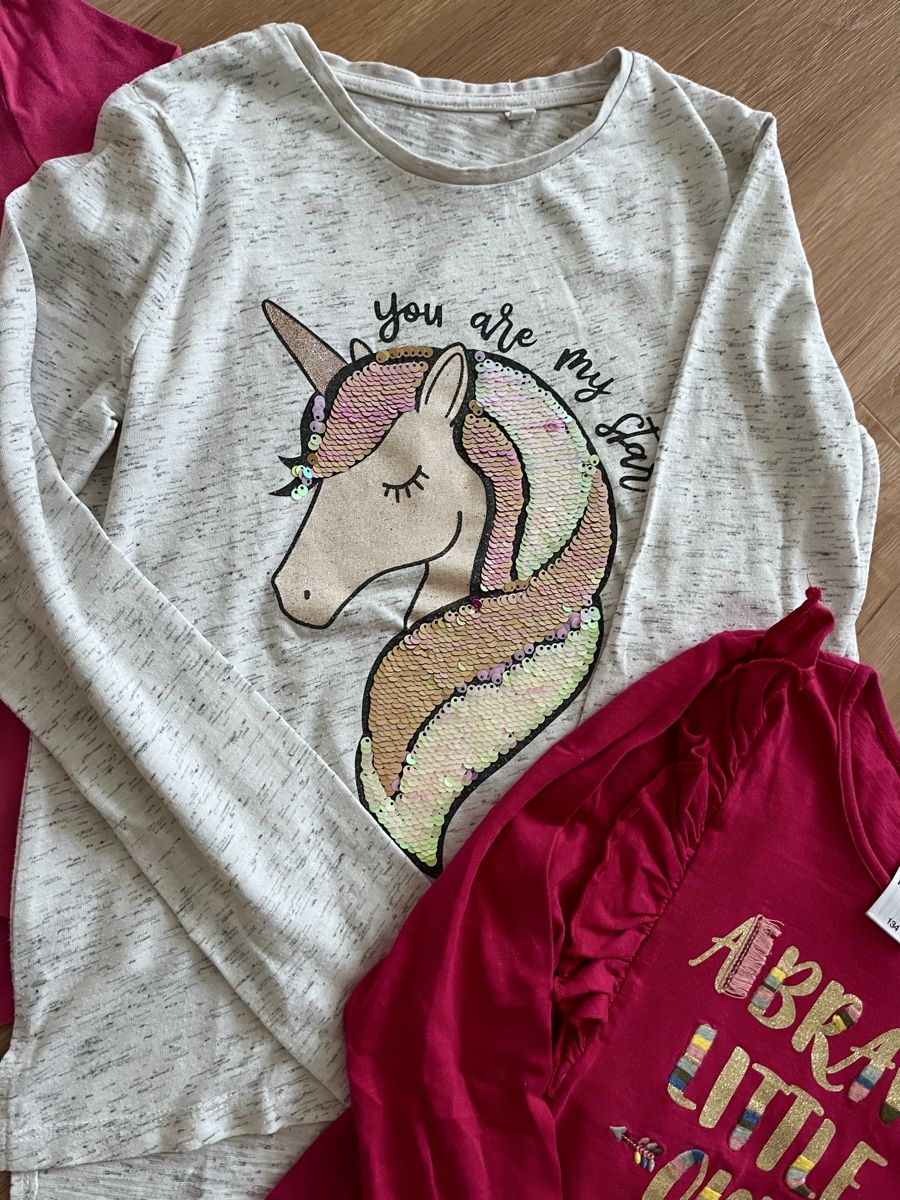 Lotti & Set di vestiti: 4er Pack Mädchen Shirts Gr. 134/140 – Usato da Kradolf venduto da AlexiaEugster 5