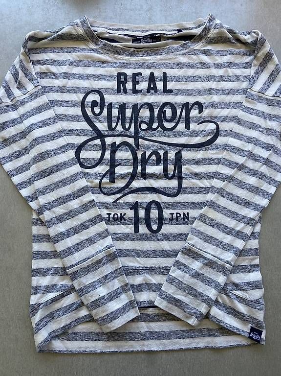 T-shirt: Superdry Shirt – Usato da Zürich venduto da ser_6jwp