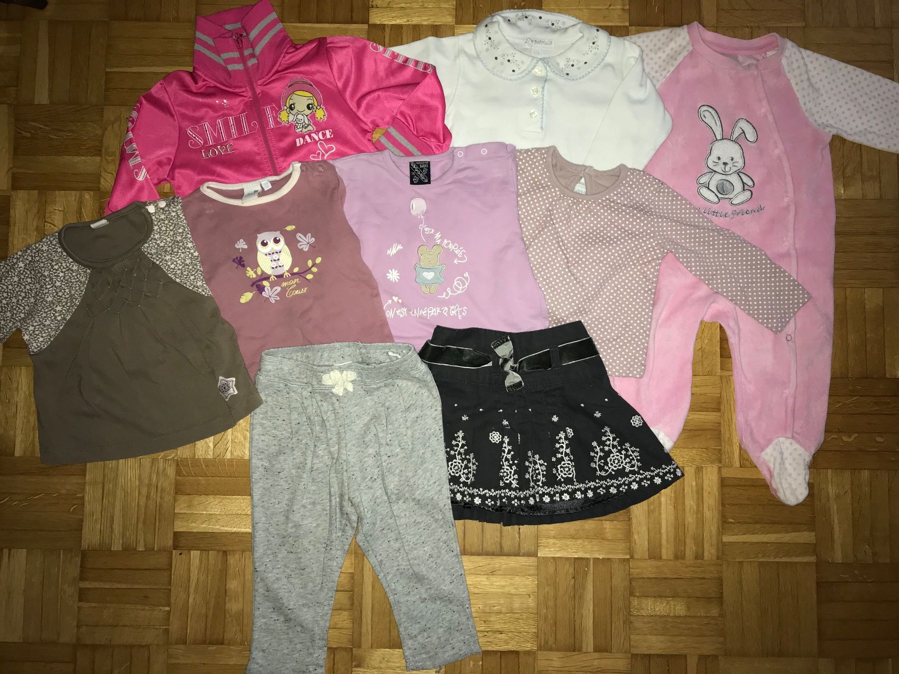 H&M Kleiderpakete & -sets: Mädchen Kleiderset Herbst Grösse 74 – Gebraucht aus Emmenbrücke von Hathor123