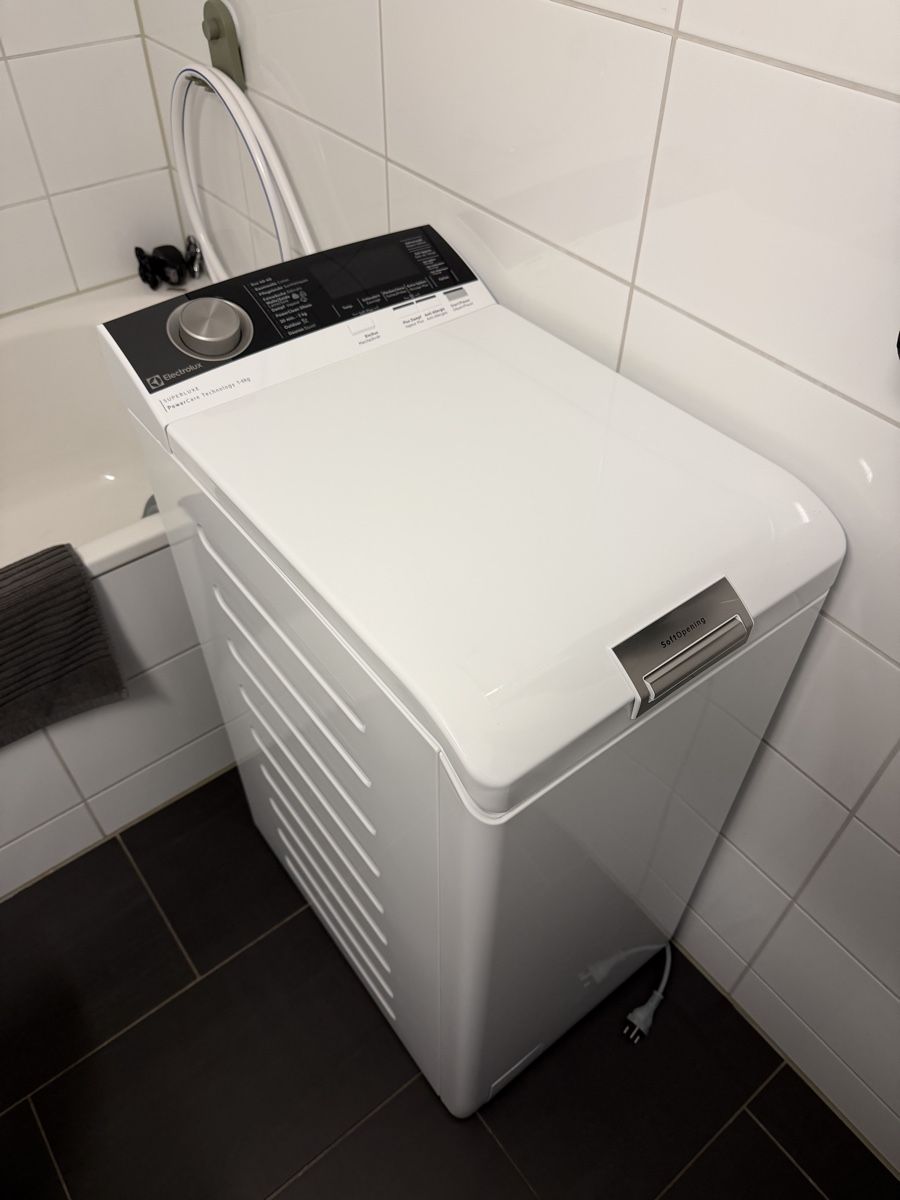Electrolux Waschmaschinen: Electrolux 6kg Washing Machine – Neu (gemäss Beschreibung) aus Effretikon von FESP89