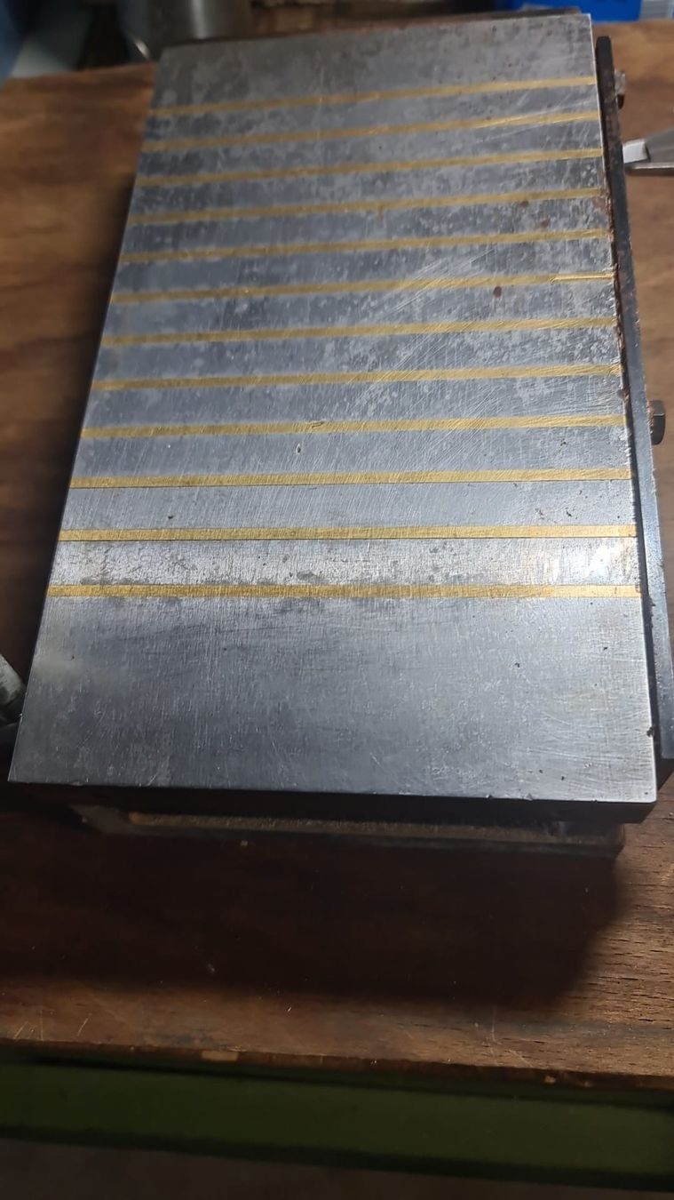 Alle Werkzeuge: Spannplatte Magnetplatte – Gebraucht aus Egerkingen von ogi3131 1