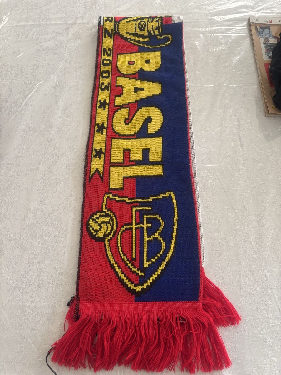 FC Basel Foulard & Sciarpe: FCB Schal warm Basel - Manchester – Usato da Brislach venduto da mercedesmmm17 2