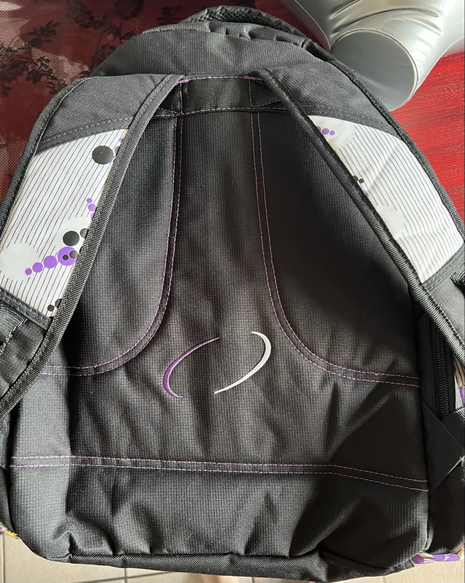 Rucksäcke: Sac à dos Tracker fleuri - Idéal pour la rentrée! – Gebraucht aus Chézard-St-Martin von Cheyenne_75 7