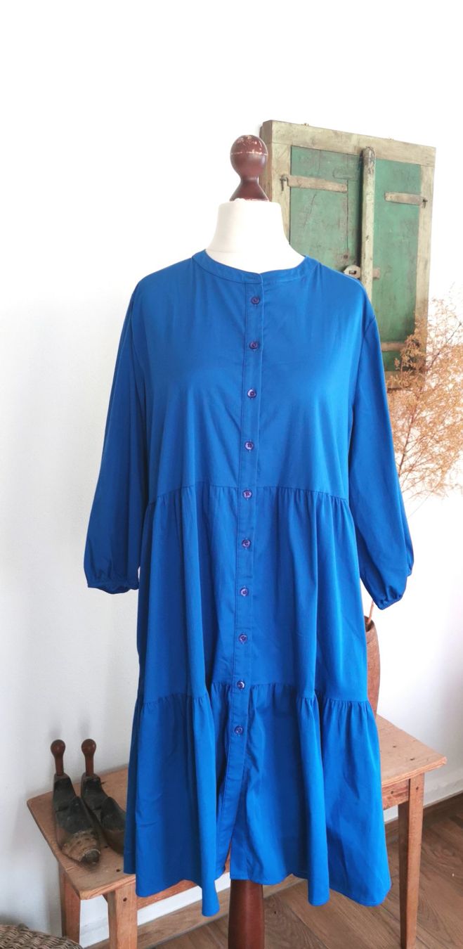 Kleider: Darling Harbour Royalblaues Kleid Gr. 44 – Gebraucht aus gachnang von tibus1