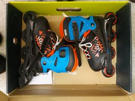 Rollerblades 36-41 mit Schutzausrüstung