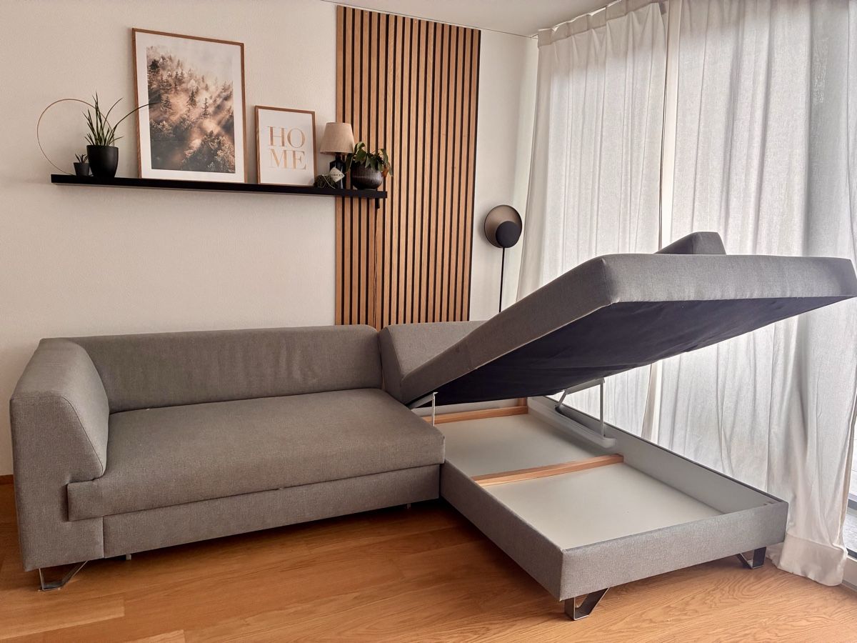 Divani: Ecksofa Stoff grau mit Schlaffunktion & Bettkasten – Usato da Flums venduto da kil_vb9m 2