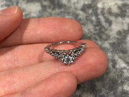 Wunderschöner Pandora Ring Krönchen 👑 Grösse 54, wie Neu 💍