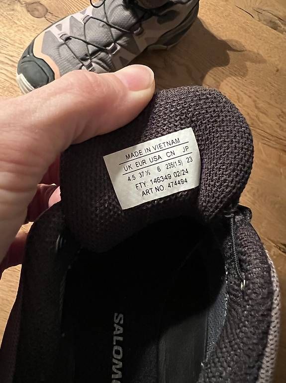 Scarpe da donna: Salamon Trekking Schuhe Grösse 37,5 – Usato da Niederscherli venduto da ste_2pj6 3