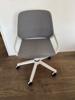 Aeris Bürostuhl weiss/grau mit Rollen neuwertig (Mai26)