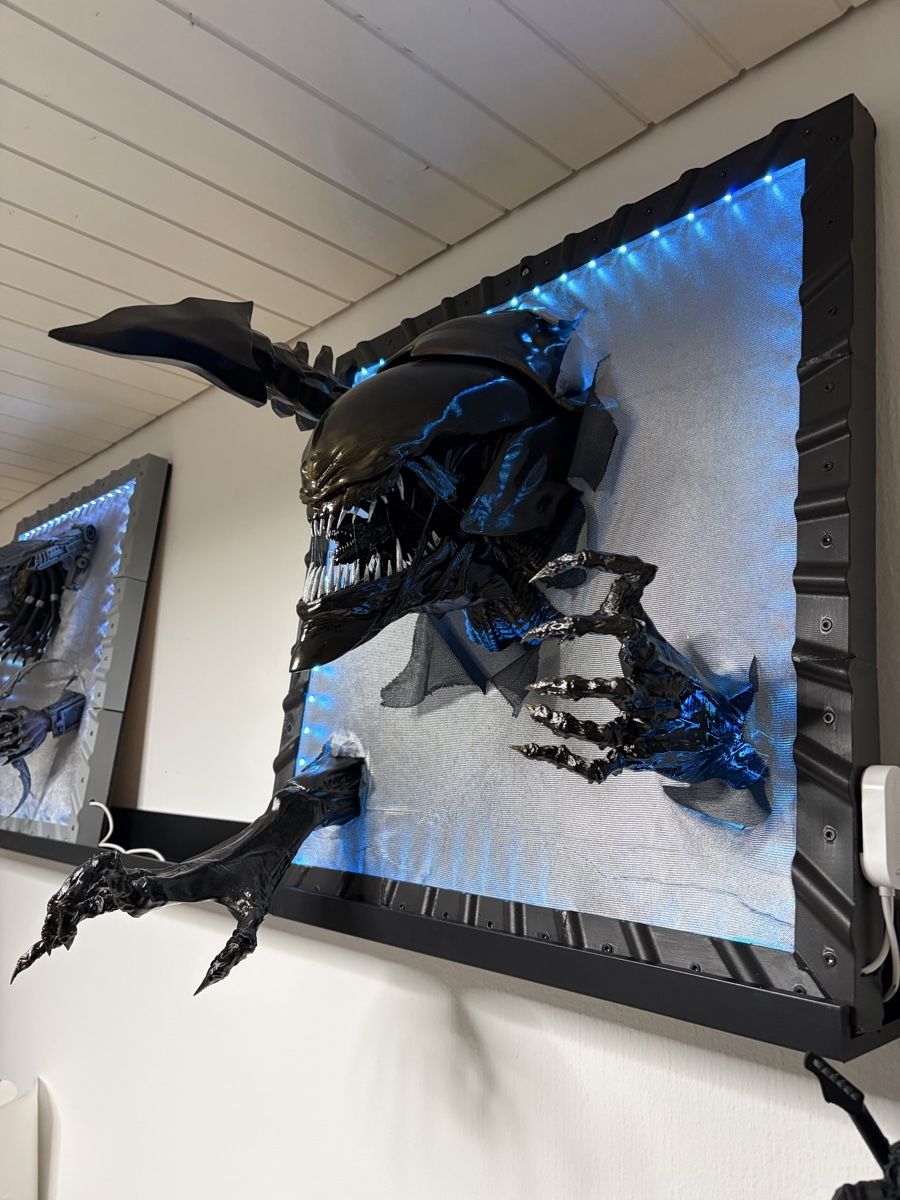 Foto & Immagini: Alien Wanddeko, durchbrechend, mit Licht - ein Hingucker! – Nuovo (secondo la descrizione) da Degersheim venduto da Xtremesmile 2