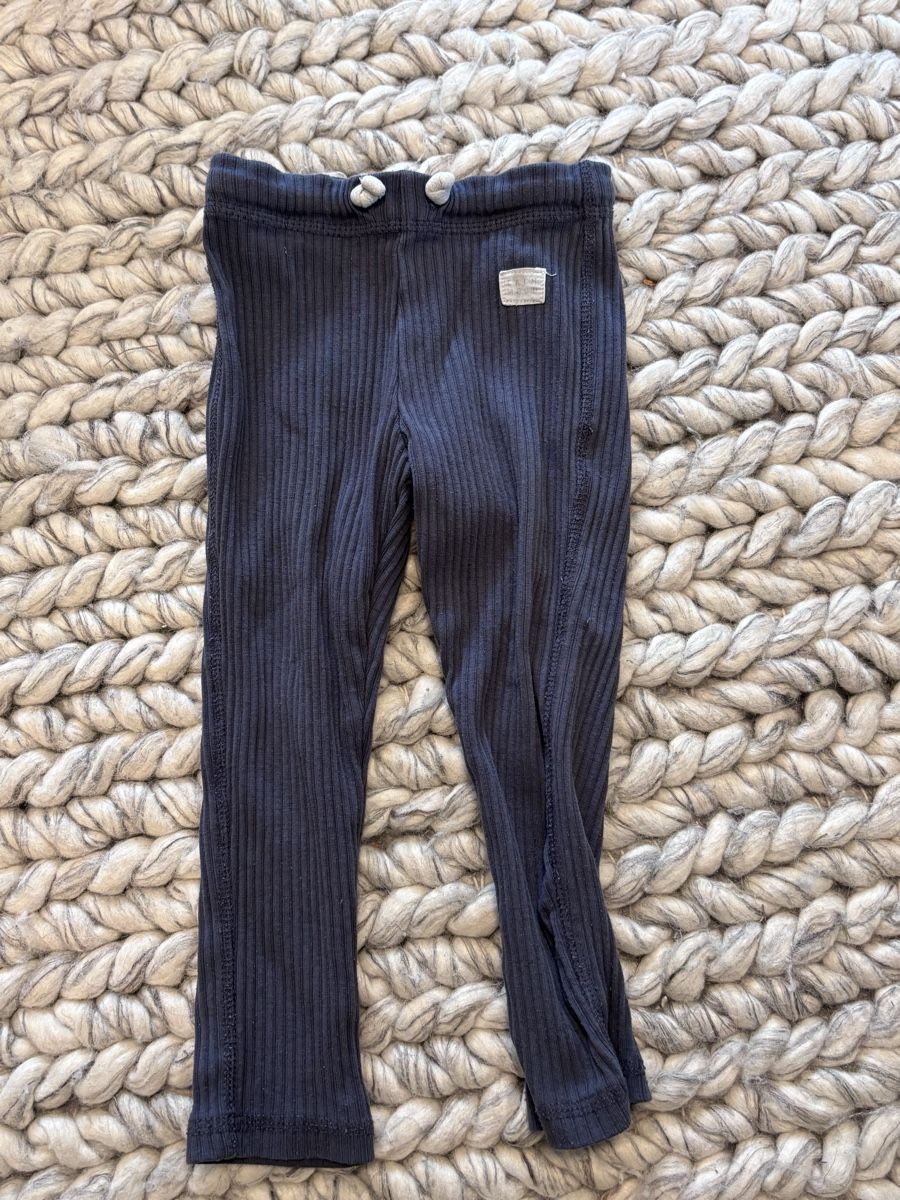 Lotti & Set di vestiti: Kleiderpaket Grösse 92 – Usato da Kilchberg ZH venduto da cla_z8n7 6