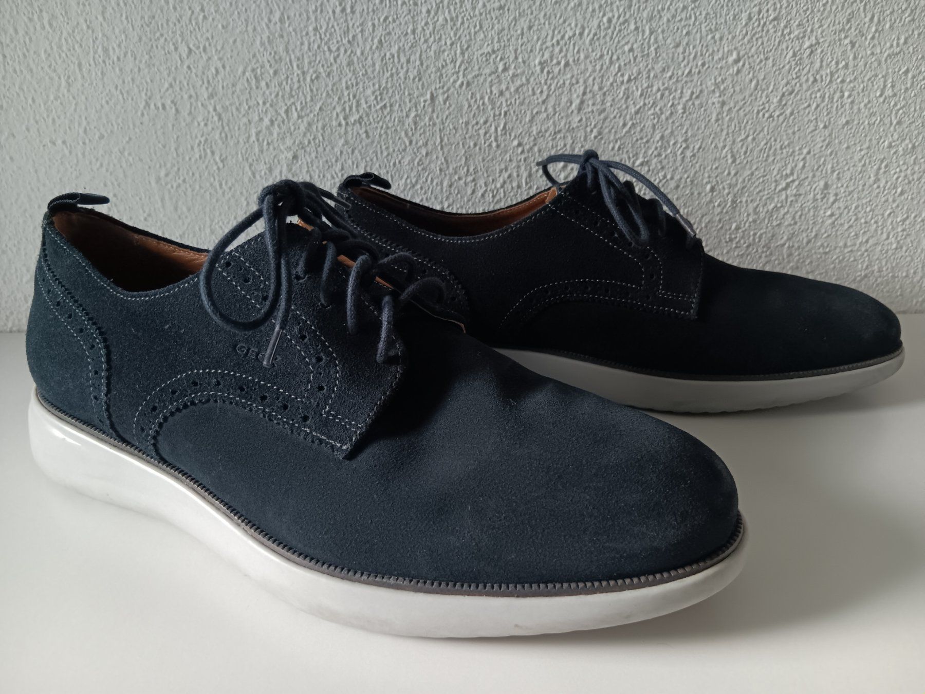 Geox Herrenschuhe: GEOX Chaussures / Schuhe pointure / Nummer 43 – Gebraucht aus Cossonay-ville von Super-Price-Quality 1