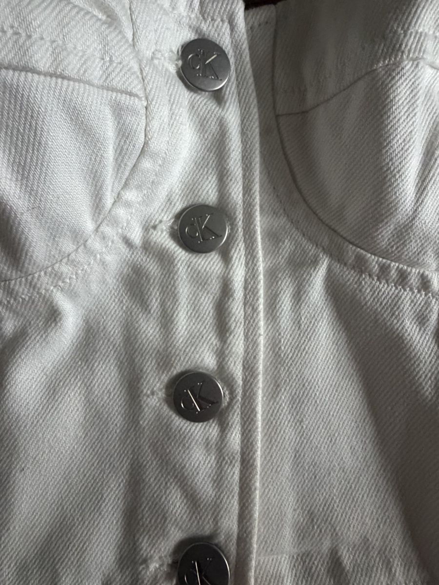 Calvin Klein Tops: Calvin Klein Jeans Bustier weiss – Gebraucht aus Zürich von jul_5mhx 3