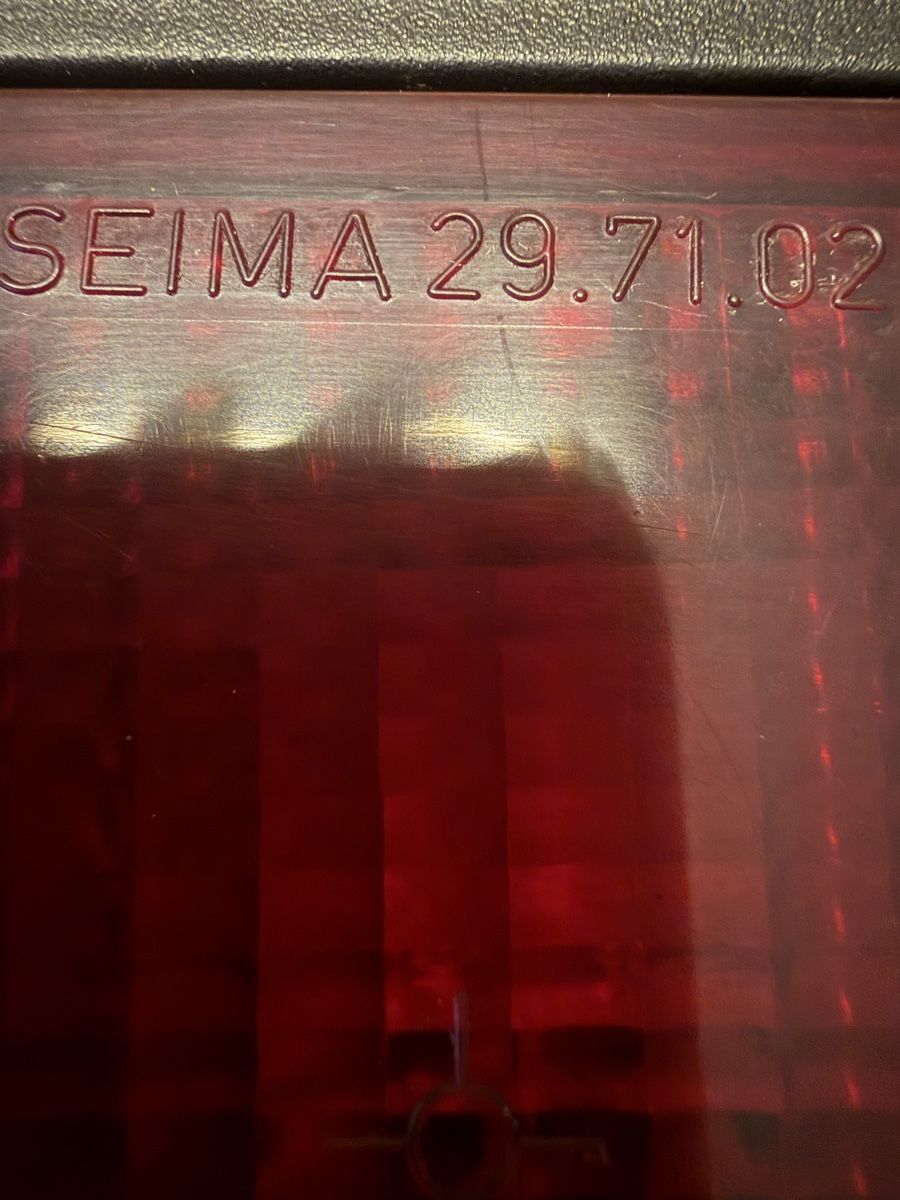 Alfa Romeo Tutti pezzi di ricambio auto: Alfa Romeo GTV6 / SEIMA Rücklichter – Usato da Buchs ZH venduto da really 8