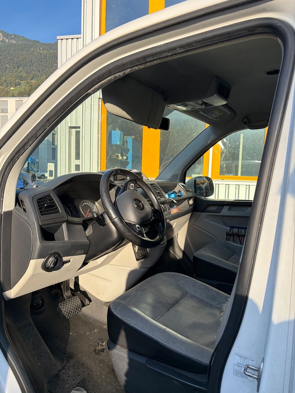 VW Autos: VW T6 204PS 4 Motion DSG – Gebraucht aus Sevelen von jan_k65f 2