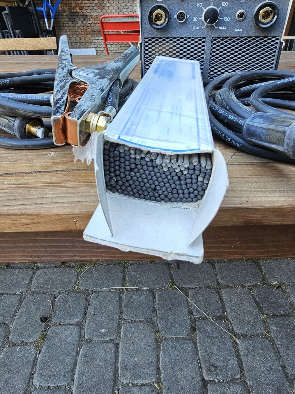 Postes à souder: Schweissgerät – D'occasion à Auswil par Scottusa83 5