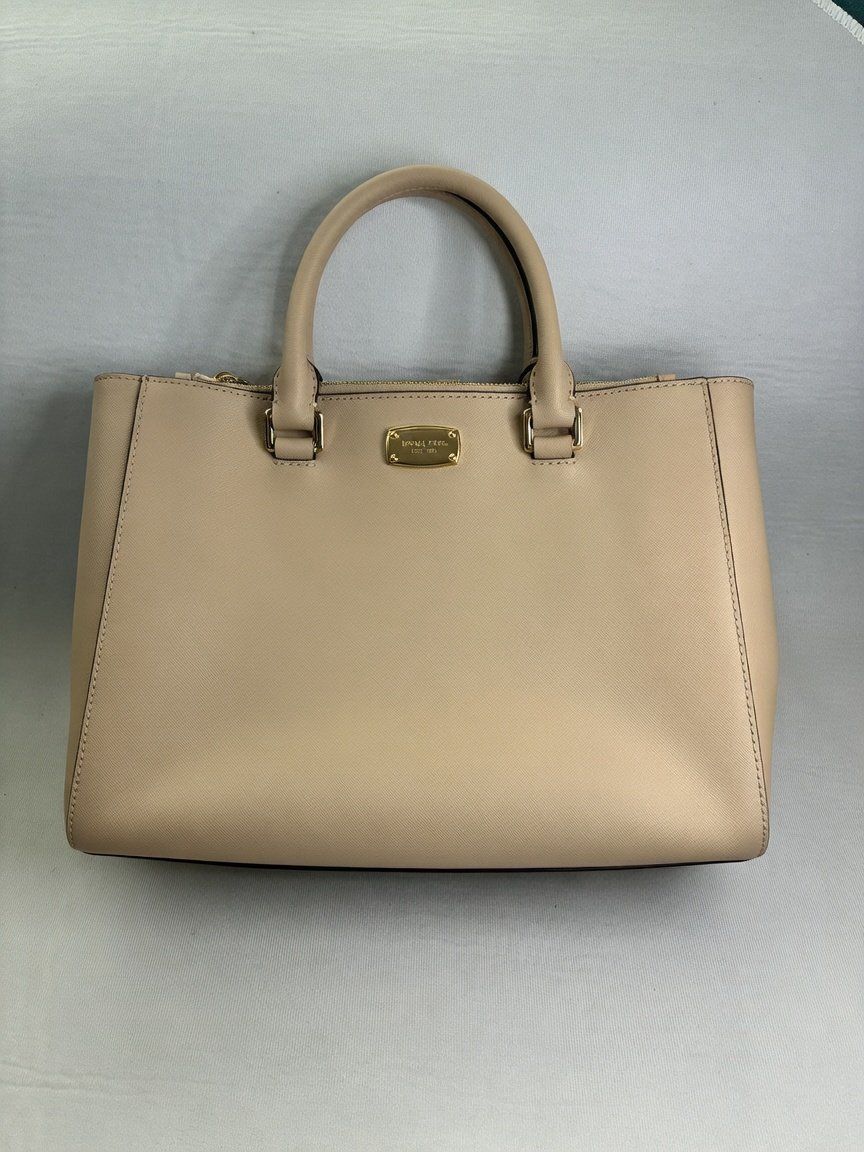 Michael Kors Sacs femmes: Michael Kors Kellen Satchel 100% original – D'occasion à Malleray par ste_rx2t