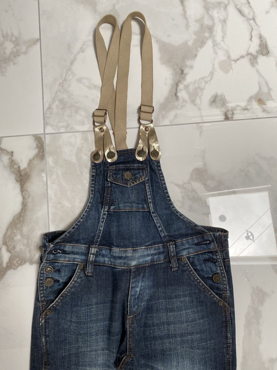 Jeans: Lässige Latz-Jeanshose Gr. S – Usato da Estavayer-le-Lac venduto da Mimmy02 1