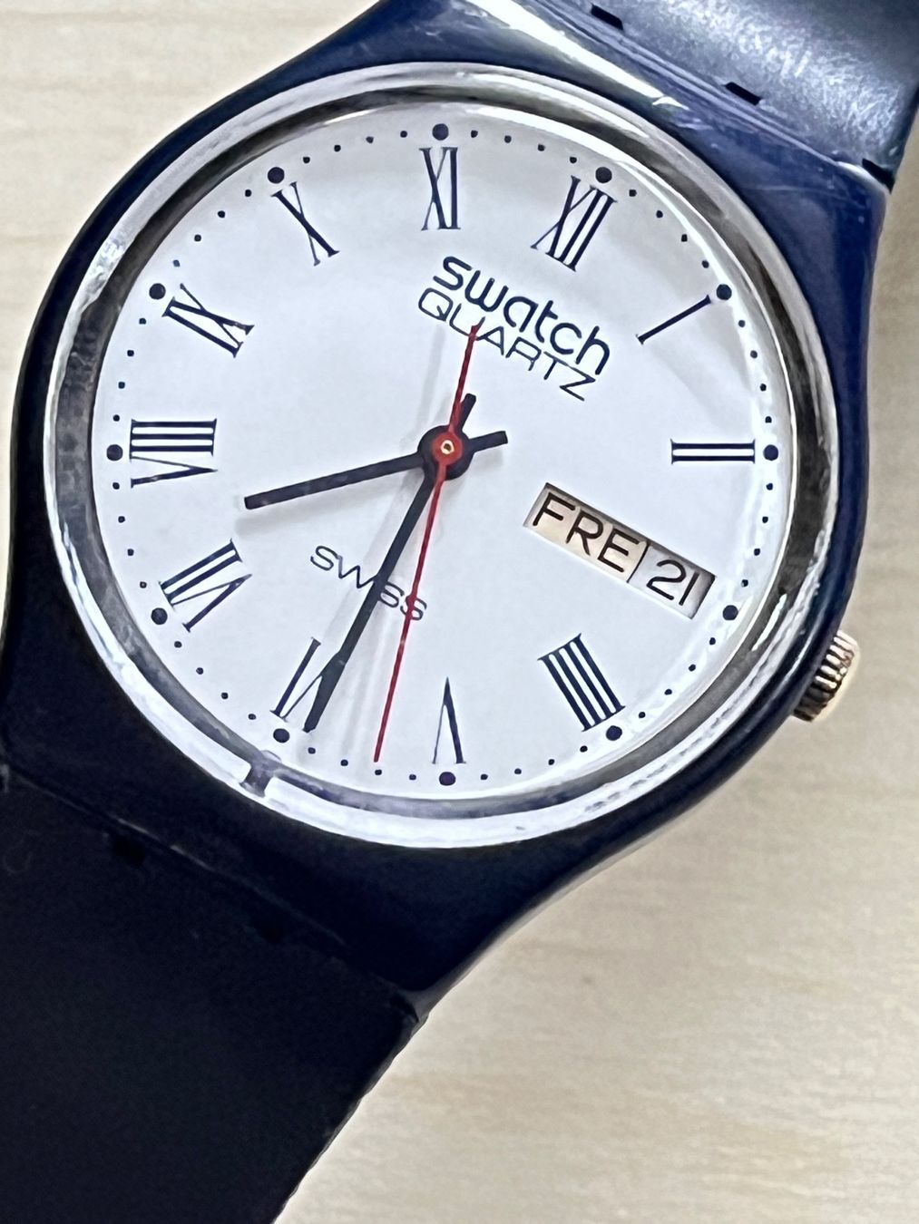 Swatch Orologi: Swatch Uhr Klassiker, blaues Armband, Back Code 883 – Usato da Grenchen venduto da chththl