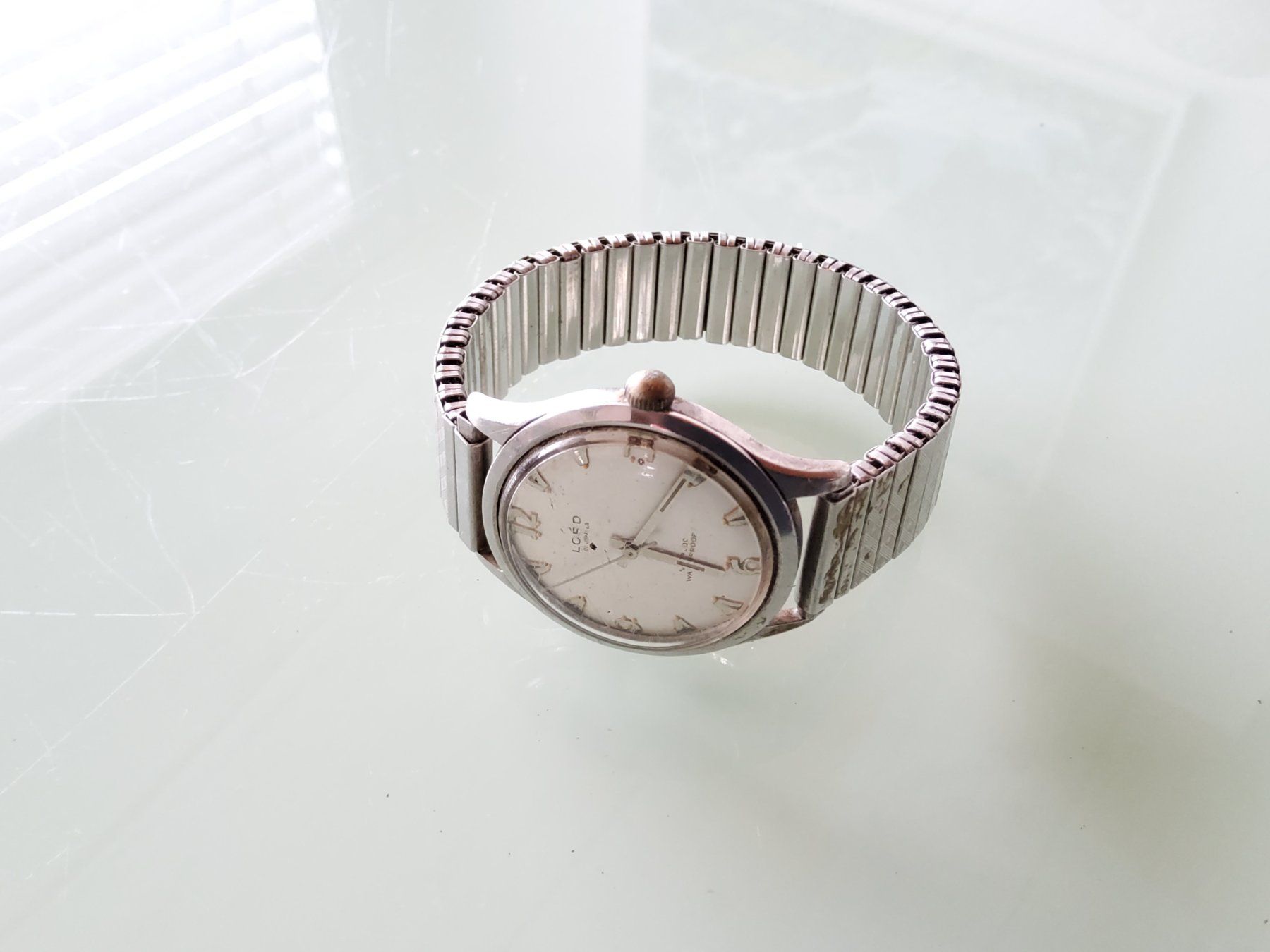 Montres: Montre bracelet Lord mécanique  – D'occasion à Malleray par Broc-Mo