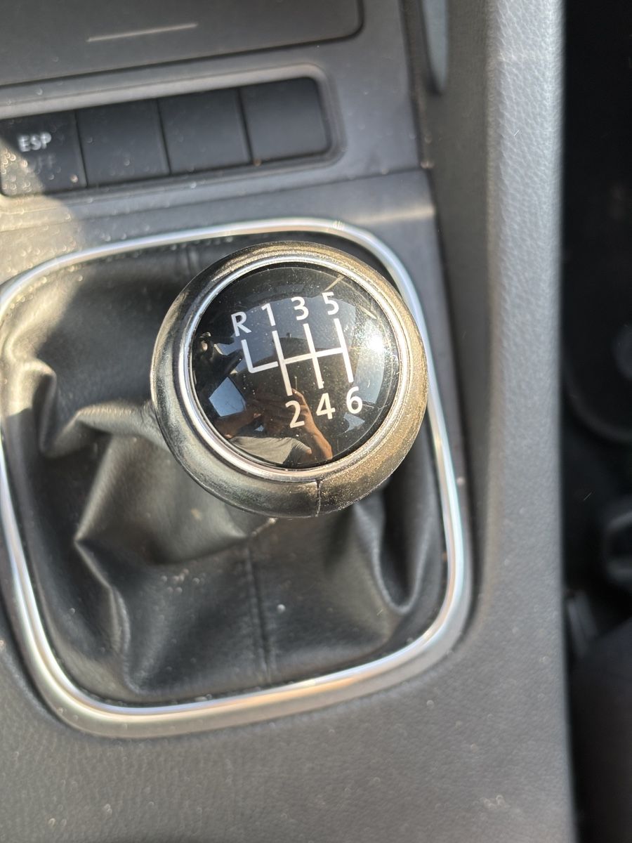 VW Autos: VW Golf V 1.4 Benzin manuelle Schaltung  – Gebraucht aus Kreuzlingen von idr_89w9 3