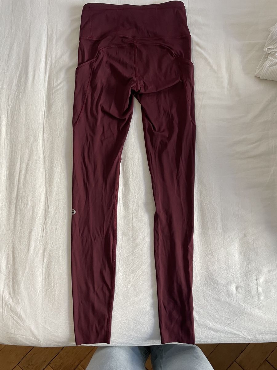 Lululemon Leggings: rote Lululemon Leggins mit Taschen – Usato da St. Gallen venduto da msc_23 1