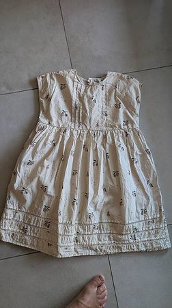 Neues Liewood Kleid 128 - 100 % organic cotton