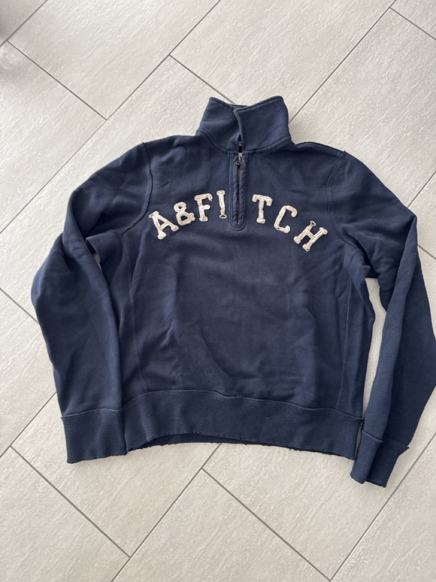 Abercrombie Pullover & Sweatshirts: Abercrombie & Fitch Pullover – Gebraucht aus Unterseen von Zurbi