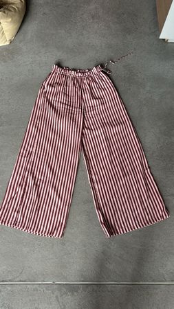 Zara Hose Grösse M
