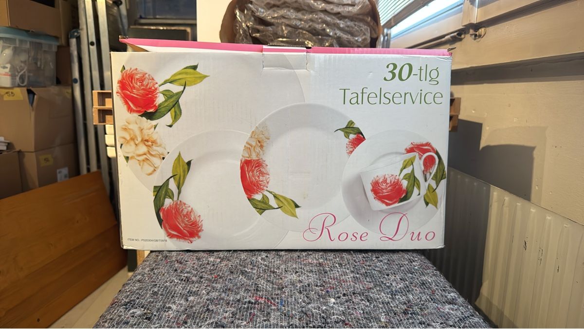 Set di piatti: Teller: 30-tlg. Tafelservice Rose Duo – Usato da Büetigen venduto da taninhach