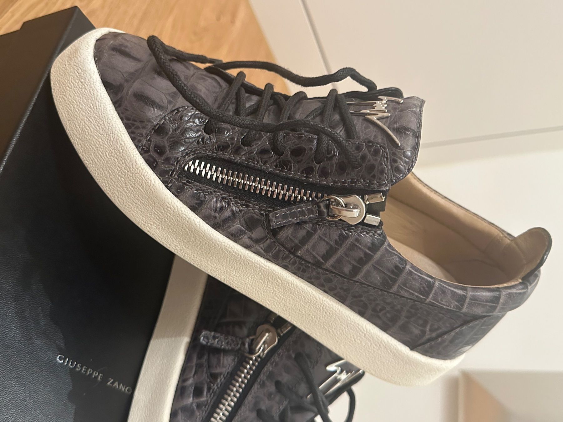 Zanotti Scarpe da uomo: Sneaker Giuseppe Zanotti 39,5 unisex – Usato da Zürich venduto da von_7vbl 2