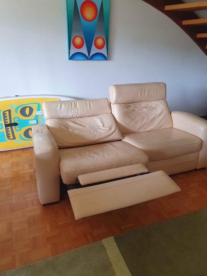 Sofas: Free Gratis elektrisches TV-Sofa Echtleder – D'occasion à Oberrieden par pavlos2000pavlos 1