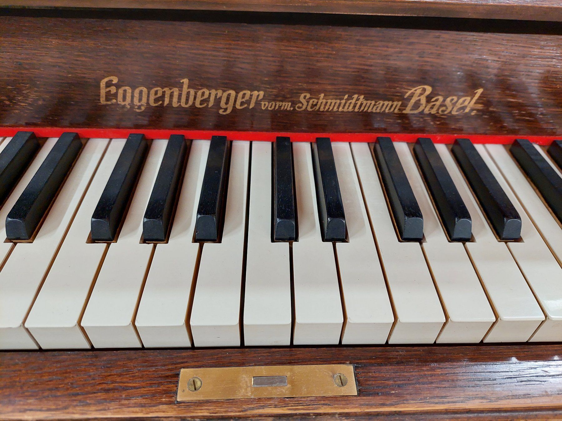 Strumenti musicali: Seltenes transportables Schul-Harmonium – Usato da Davos-Platz venduto da musikhauskollegger 3