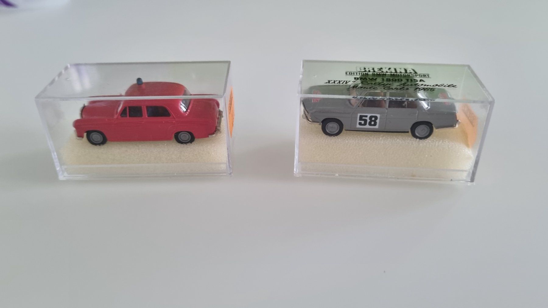 Brekina Modellautos: BREKINA 2330 u. 2241 – Neu und originalverpackt aus Cugnasco von FuoriTutto