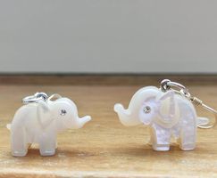 Ohrringe Elefant aus Perlmutt mit 925er Silber