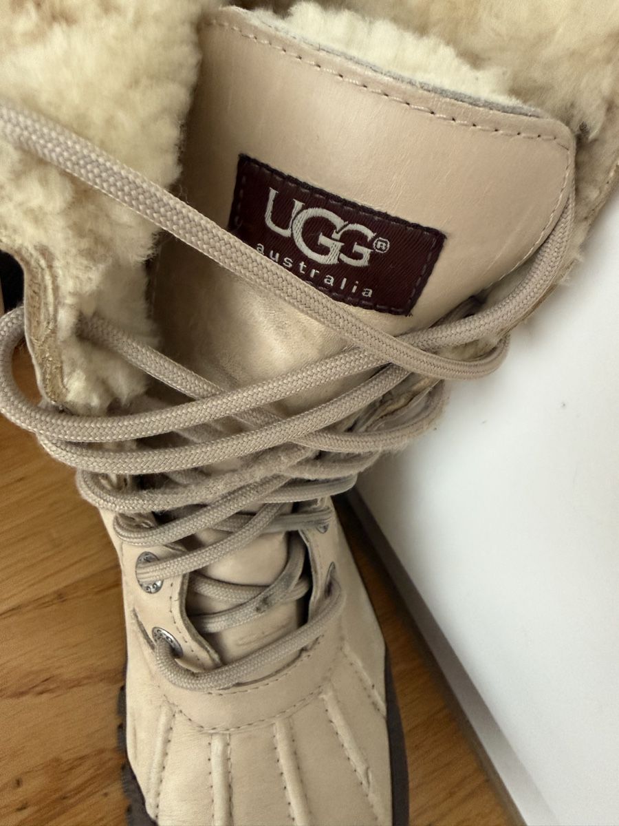 Ugg Scarpe da donna: UGG Stiefel Gr 38 – Usato da St. Gallen venduto da Emifrei 1